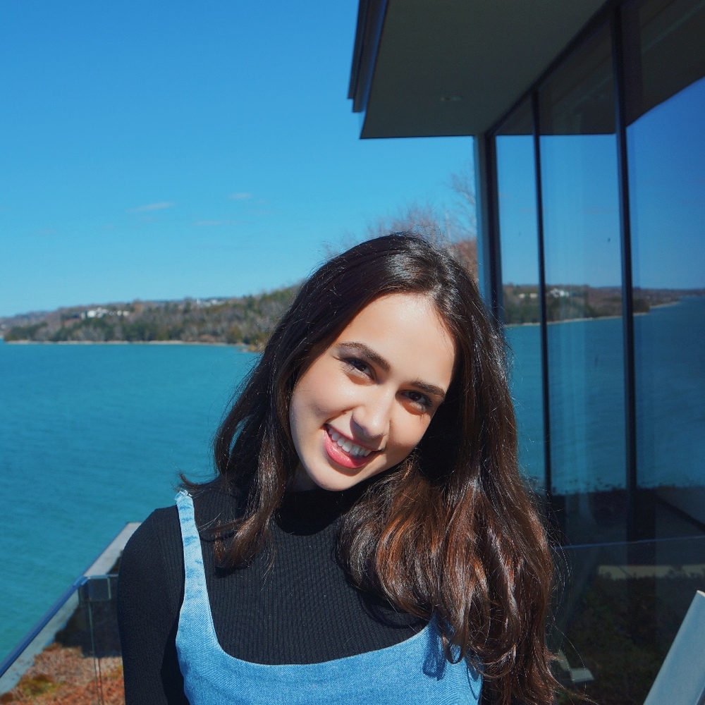 Meet your Posher, Anna